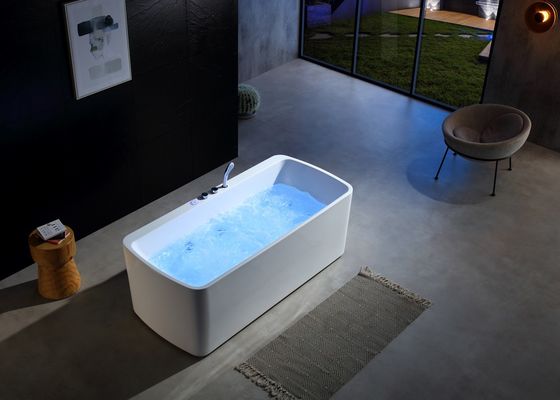 Ένα Acrylic LED κάτω φως μασάζ μπάνιο με 1.0HP μασάζ αντλία